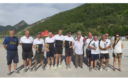 Les 2 équipes (Villier Gap BFG et Géliot AB Veynes) qualifiées pour le Championnat de France